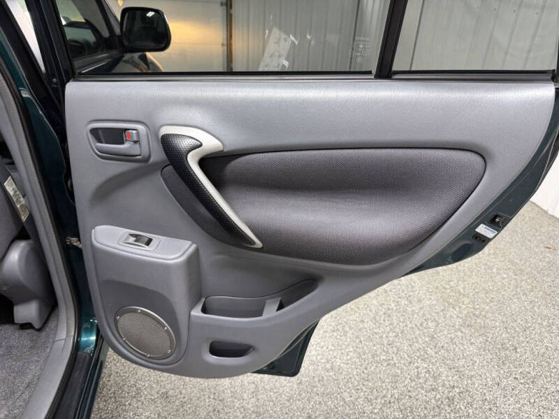 2002 Toyota RAV4