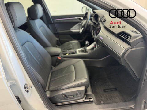 2022 Audi Q3 quattro S line Prem Plus 45 TFSI