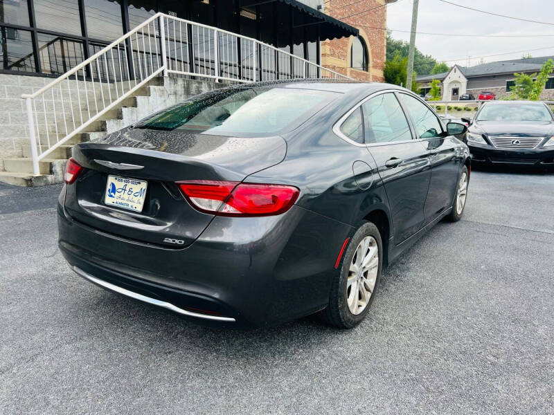 2016 Chrysler 200 Limited photo 5