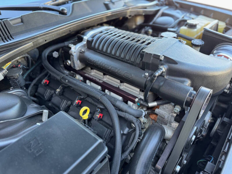 2014 Dodge Challenger SRT8 Core