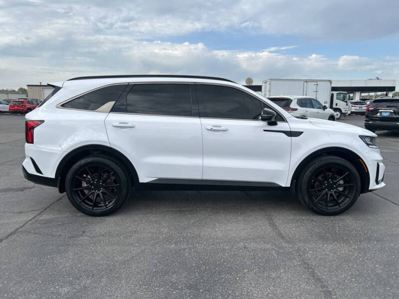 Used 2022 Kia Sorento S with VIN 5XYRL4LCXNG126024 for sale in Cape Girardeau, MO