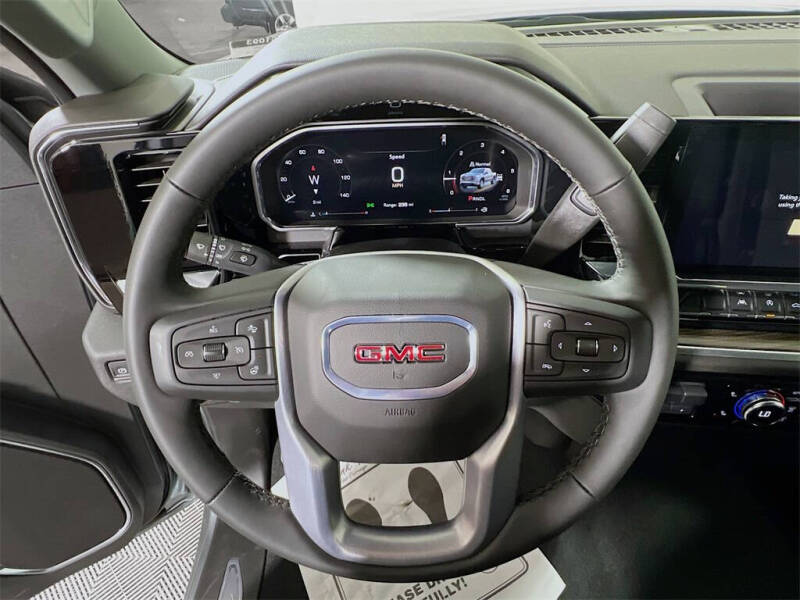 2026 GMC Sierra 1500 Elevation Standard