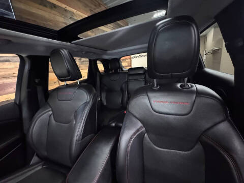 2019 Jeep Cherokee Trailhawk Elite
