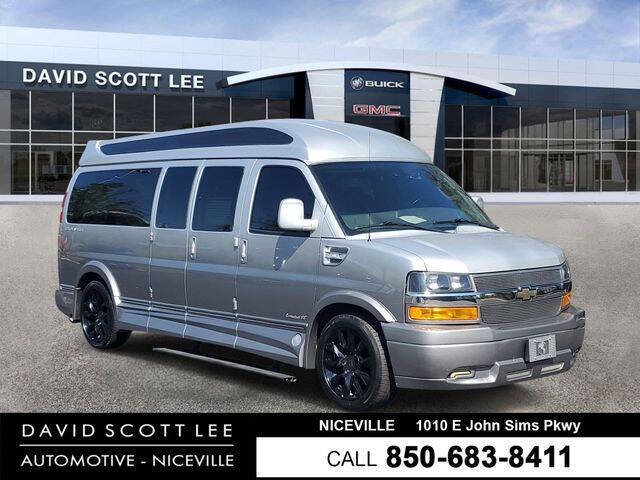 2022 Chevrolet Express 2500