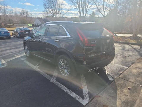 2025 Cadillac XT4 Premium Luxury