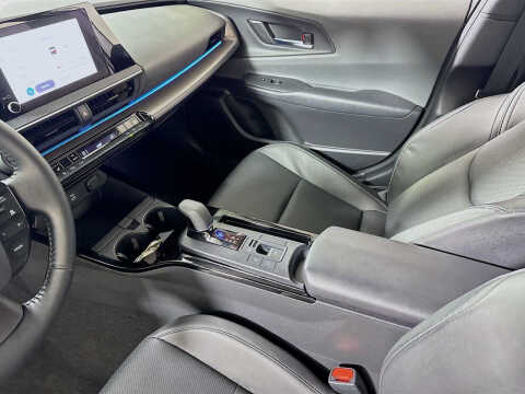 2025 Toyota Prius XLE
