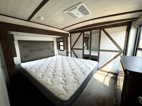 2019 Forest River Heritage Glen