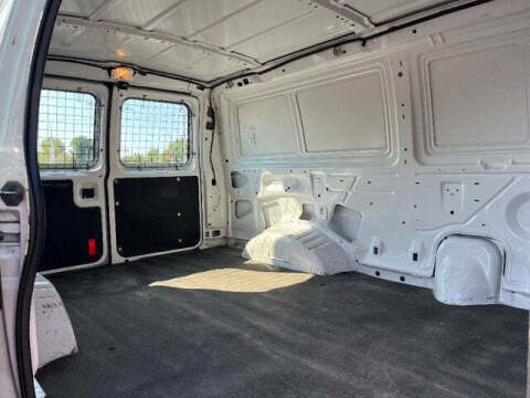 2011 Ford E-Series E-150