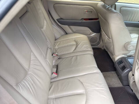 1999 Lexus RX 300