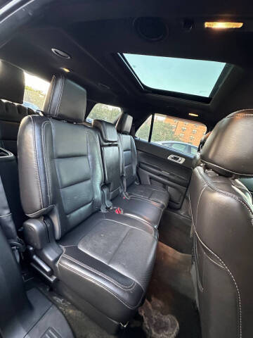 2013 Ford Explorer Sport