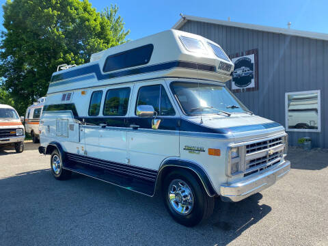 1990 Chevrolet G30 Coachman 190 High for sale at D & L Auto Sales in Wayland MI