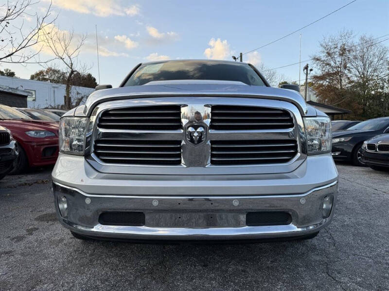 2017 RAM 1500 SLT