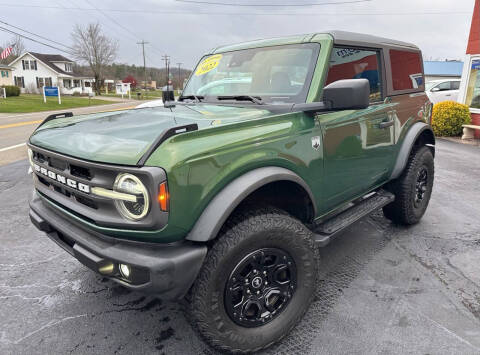 2022 Ford Bronco for sale at Ritchie County Preowned Autos in Harrisville WV