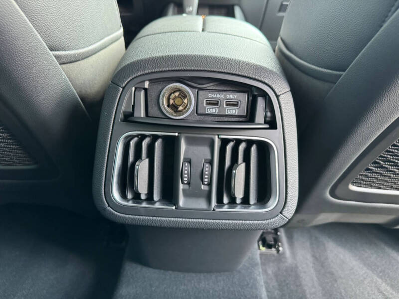 2023 Maserati Levante Modena