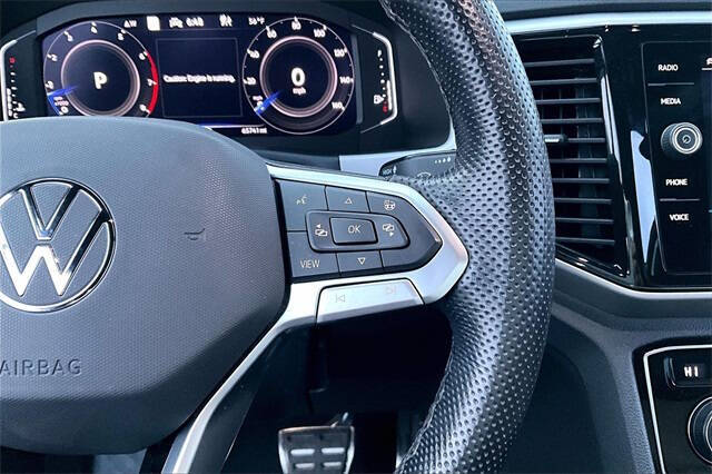 2022 Volkswagen Atlas Cross Sport V6 SEL R-Line 4Motion