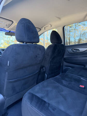 2015 Nissan Rogue SV