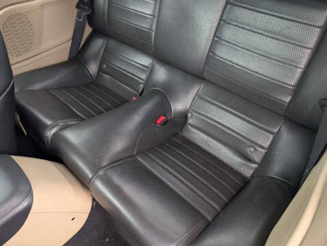 2006 Ford Mustang