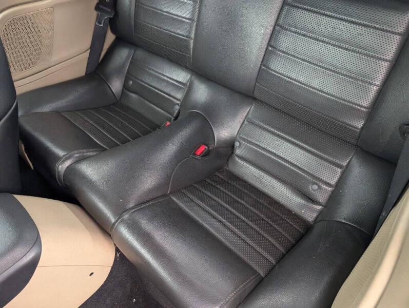 2006 Ford Mustang