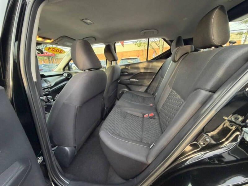 2021 Nissan Kicks SV