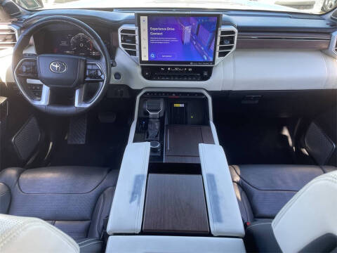 2023 Toyota Sequoia Capstone