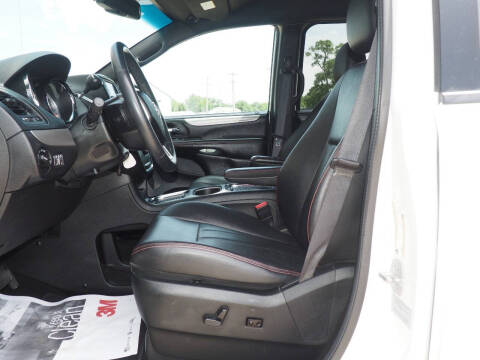 2017 Dodge Grand Caravan GT