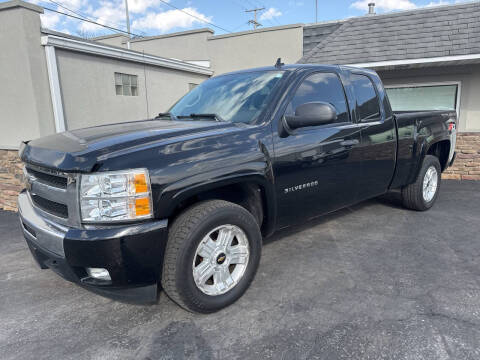 2011 Chevrolet Silverado 1500 for sale at Keens Auto Sales in Union City OH