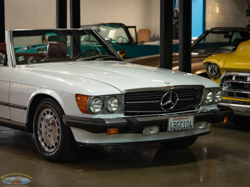 1987 Mercedes-Benz 560-Class 560 SL