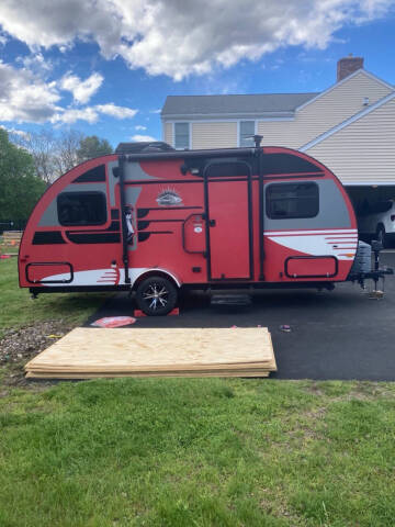 2016 Winnebago CAMPER
