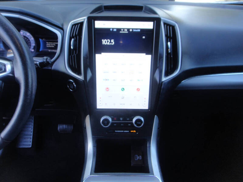 2021 Ford Edge SEL