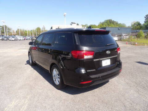 2017 Kia Sedona LX