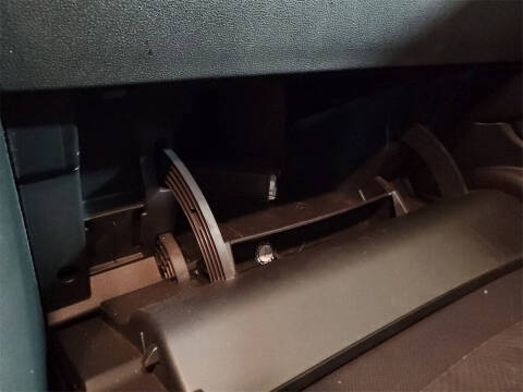 2011 Nissan Rogue S Krom