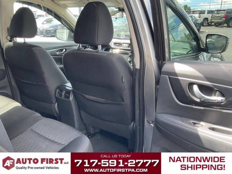 2020 Nissan Rogue SV