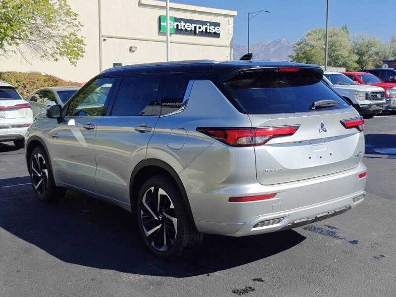2025 Mitsubishi Outlander PHEV SEL