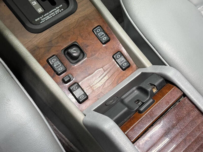 1995 Mercedes-Benz E-Class E 320