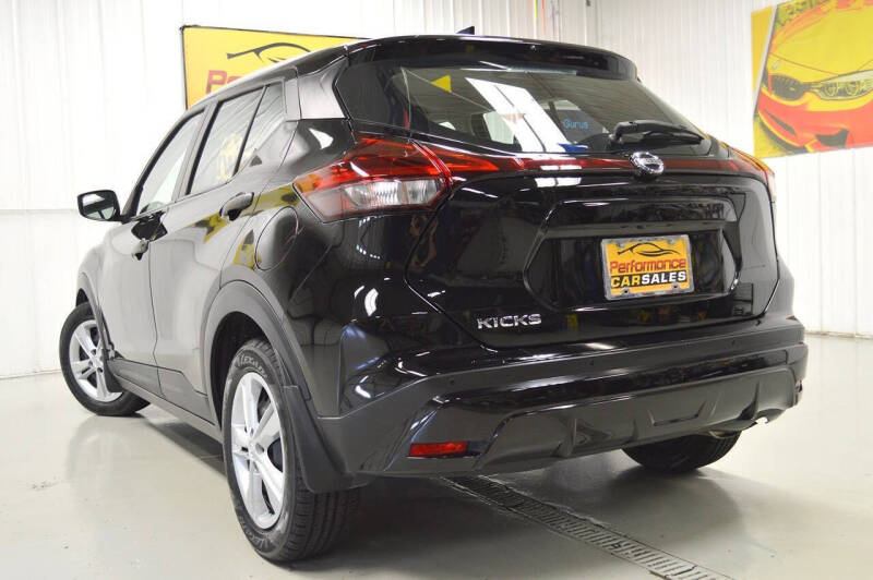 2021 Nissan Kicks S