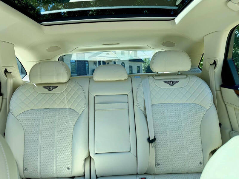 2019 Bentley Bentayga V8