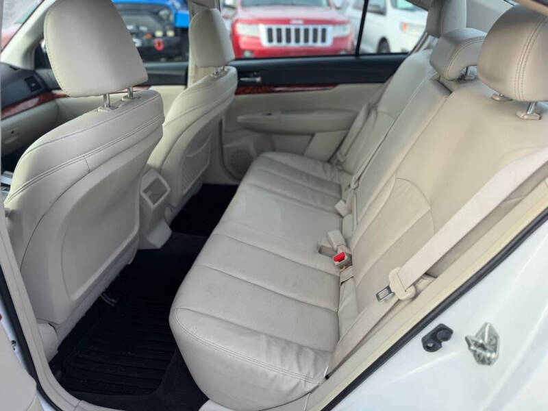 2011 Subaru Legacy 2.5i Limited