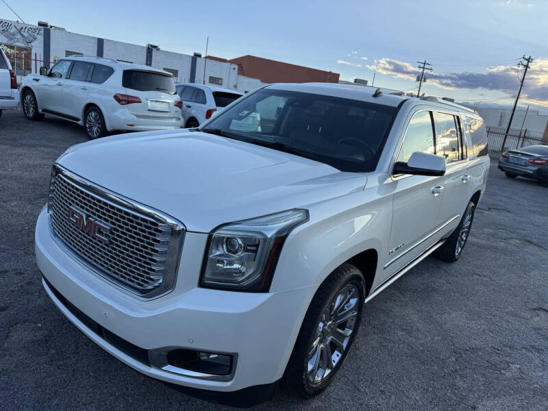 2015 GMC Yukon XL Denali's photo