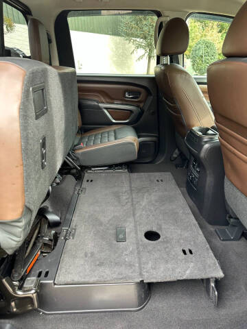 2016 Nissan Titan XD Platinum Reserve