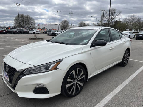 2019 Nissan Altima for sale at Coast to Coast Imports in Fishers IN