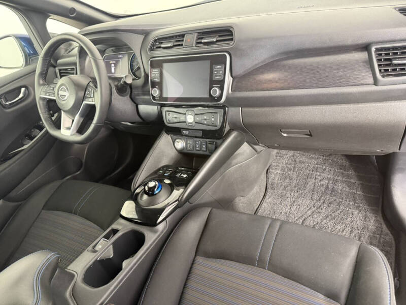2023 Nissan LEAF SV PLUS