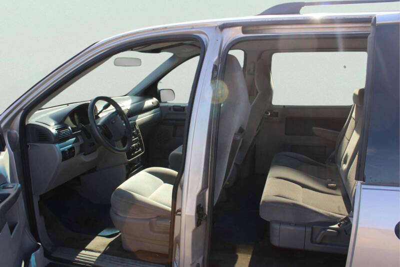 2006 Ford Freestar SE
