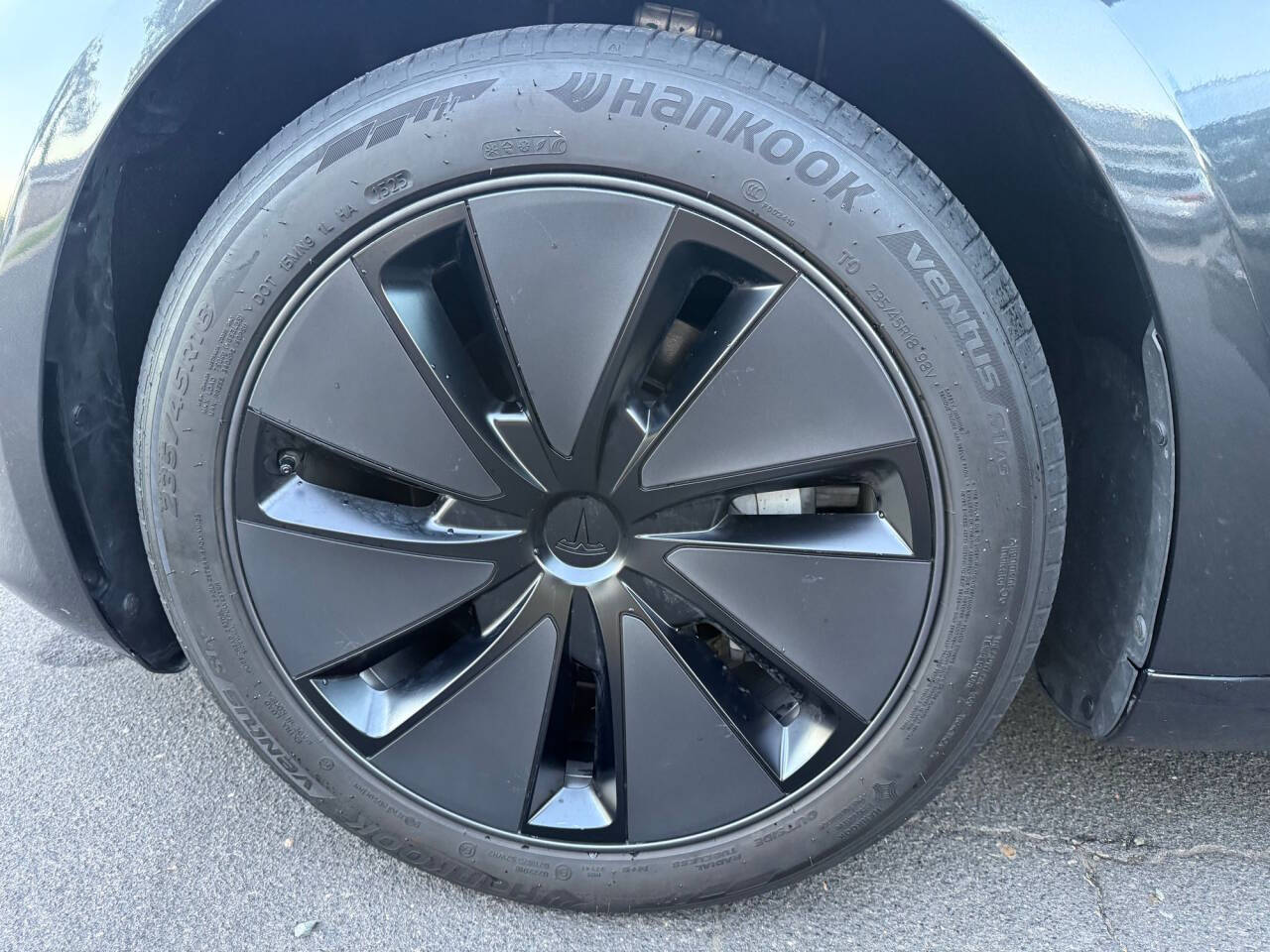 Dk. Gray 2025 Tesla Model 3 Long Range Long Range 4dr Fastback 39