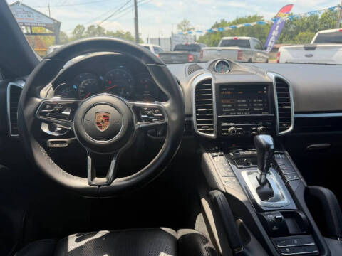 2016 Porsche Cayenne
