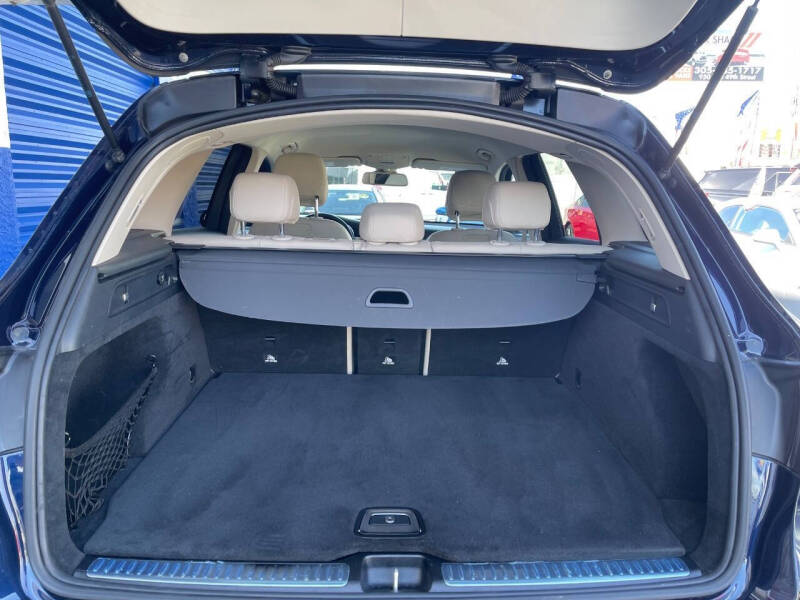 2019 Mercedes-Benz GLC GLC 300