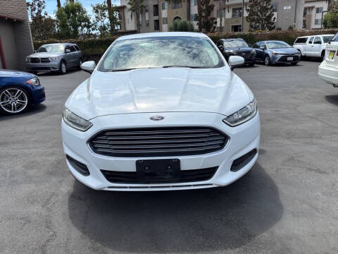 2014 Ford Fusion S