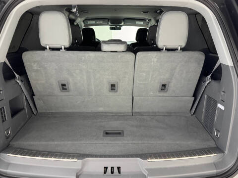 2019 Lincoln Navigator Select