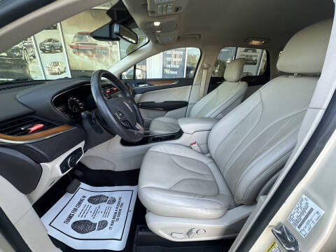 2018 Lincoln MKC Select