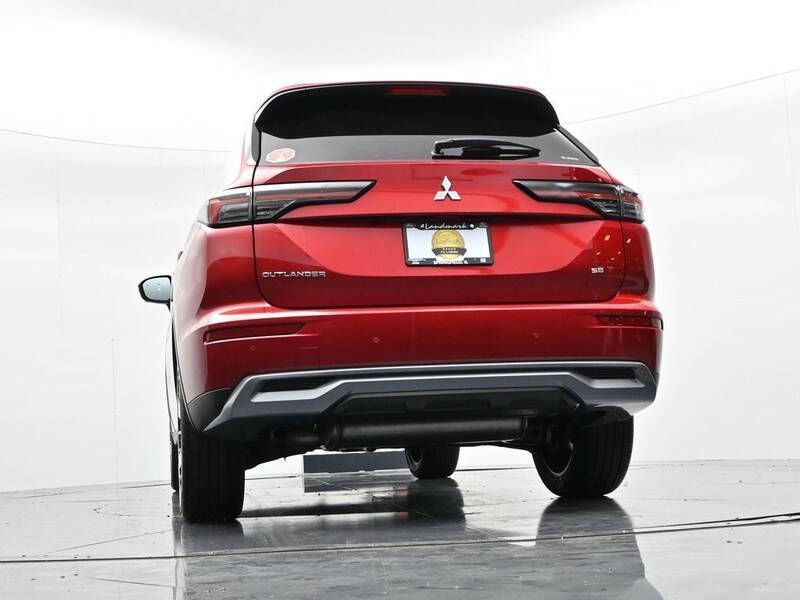 2026 Mitsubishi Outlander SE