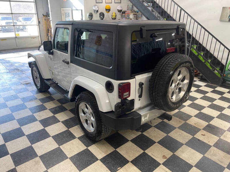 2013 Jeep Wrangler Sahara